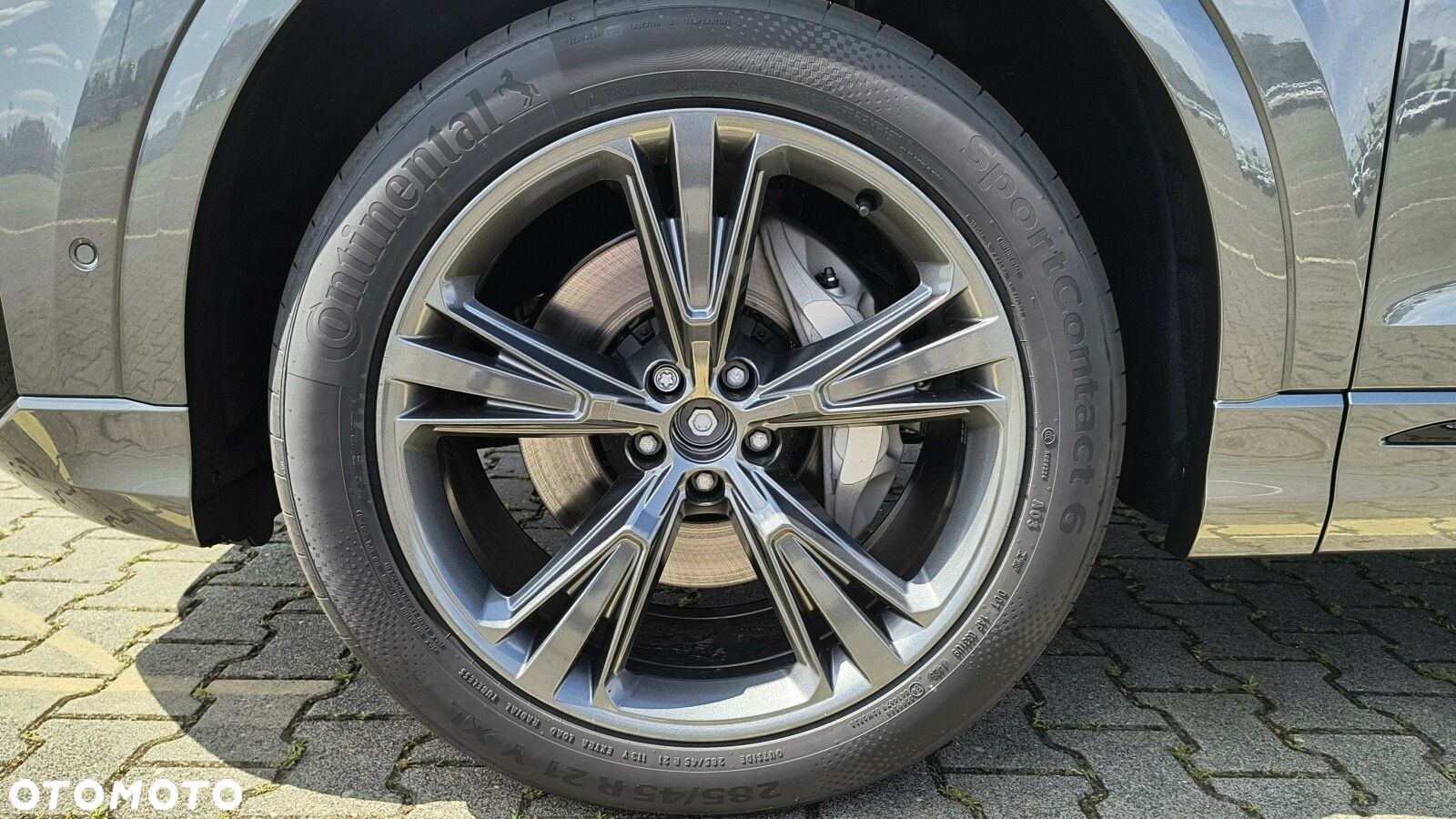 Audi Q8 - 9