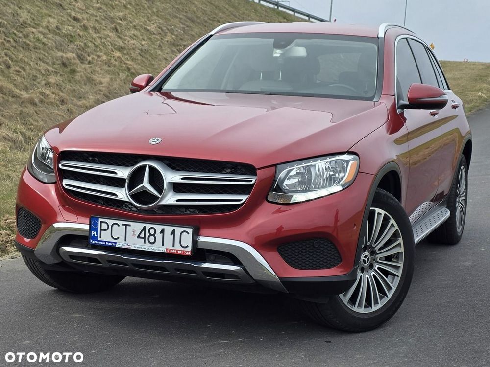 Mercedes-Benz GLC - 32