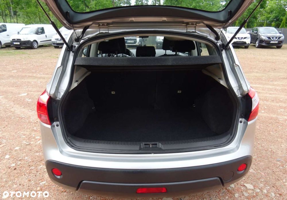 Nissan Qashqai - 8