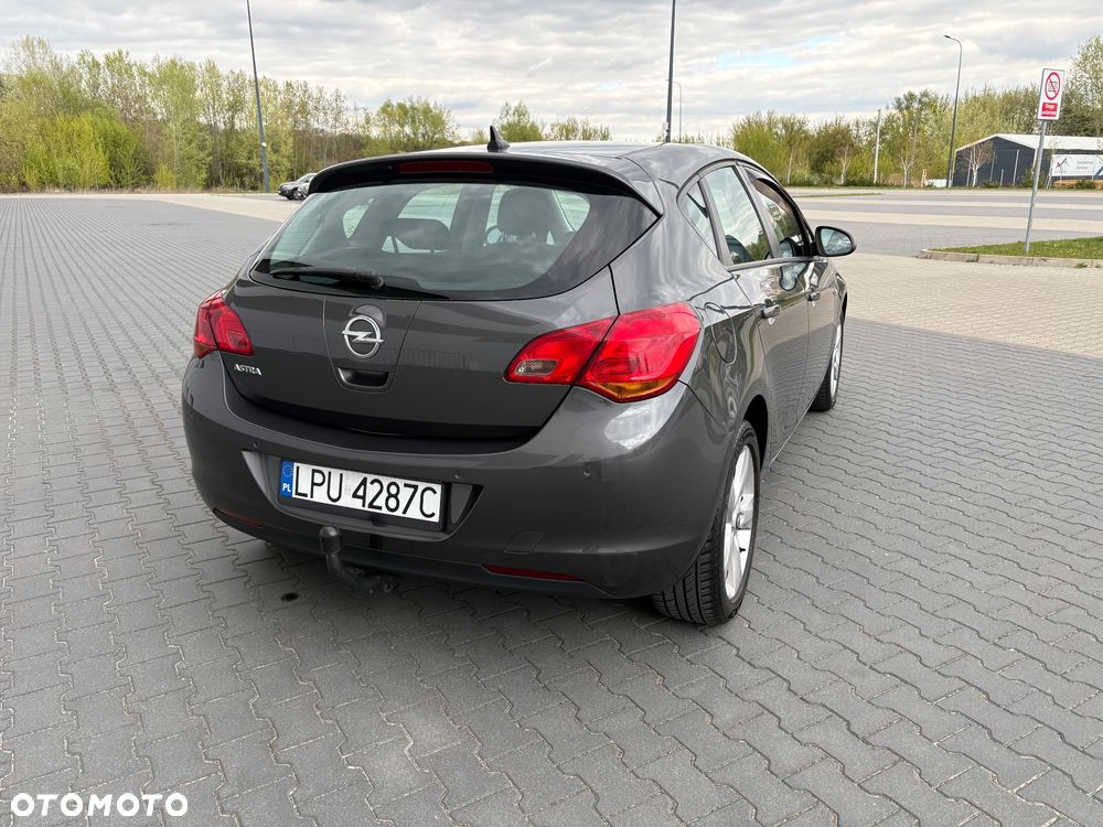 Opel Astra 1.6 Edition - 6