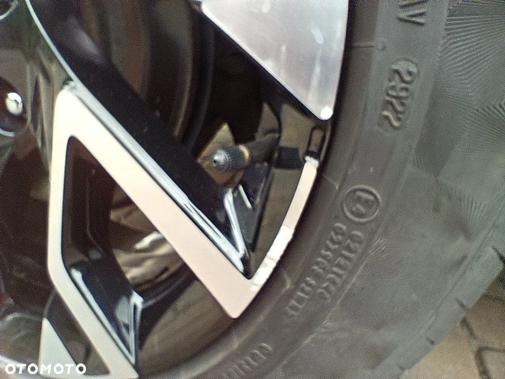 Kia XCeed 1.5 T-GDI L DCT - 23