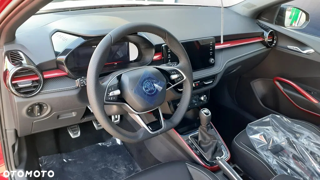 Skoda Fabia 1.0 TSI Monte Carlo - 4