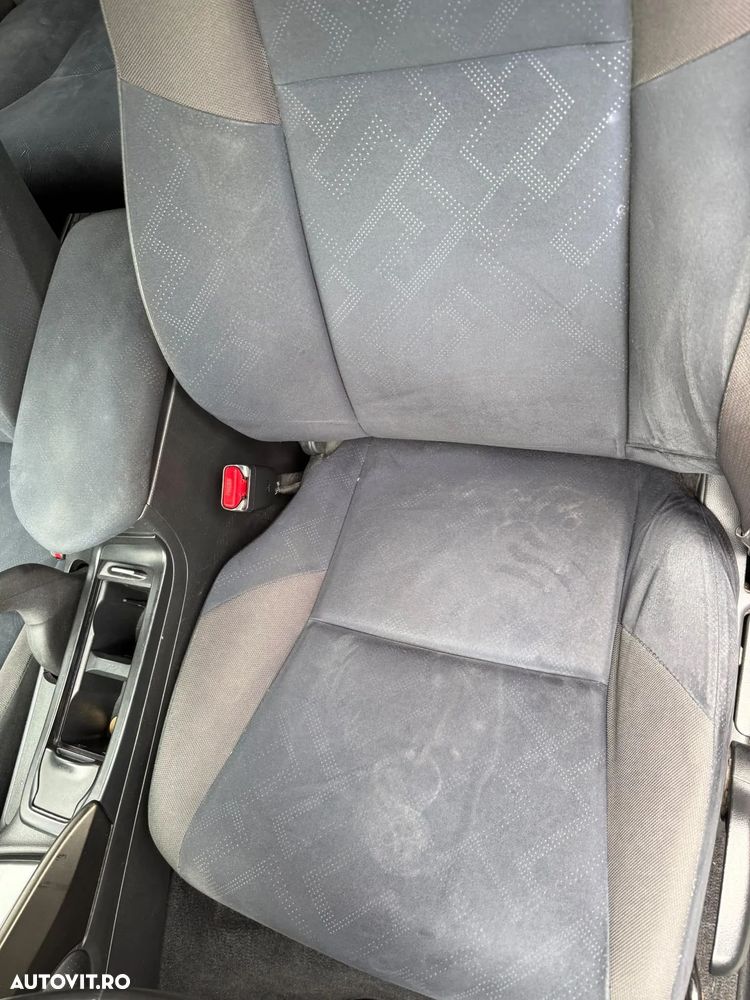 Honda Civic 1.8i Aut Sport - 9