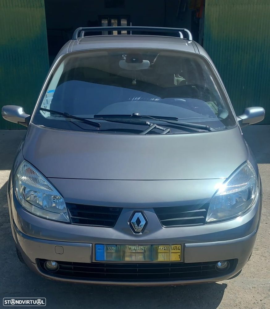 Renault Scénic 1.5 dCi Confort - 2