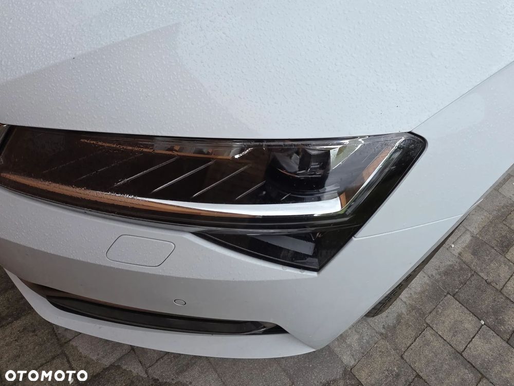 Skoda Superb 2.0 TDI SCR 4x4 Style DSG - 5