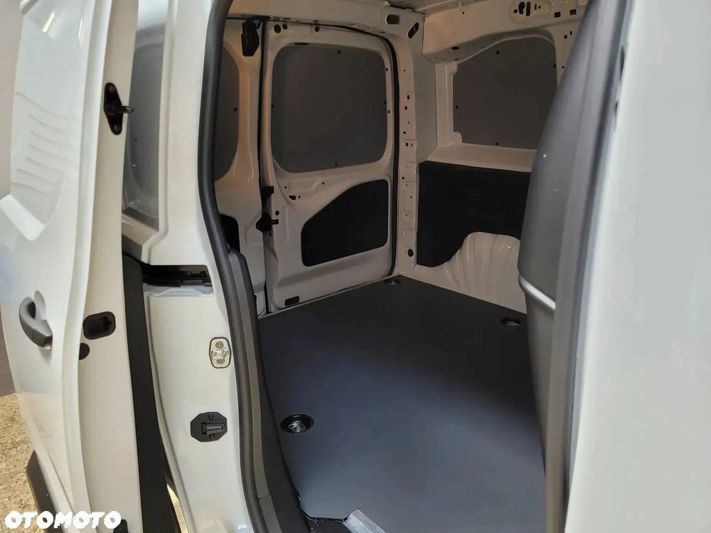 Toyota Proace City - 6