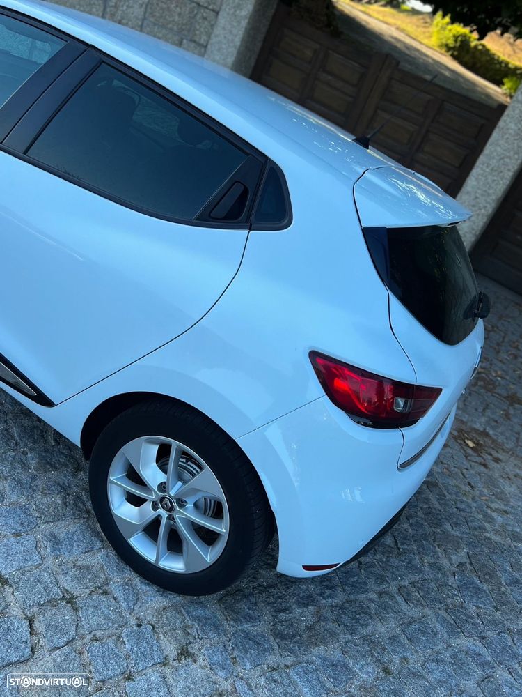 Renault Clio 1.5 dCi Limited EDition - 13