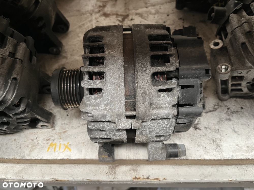 Alternator 1.6 HDI Peugeot 208 9810525380 - 1