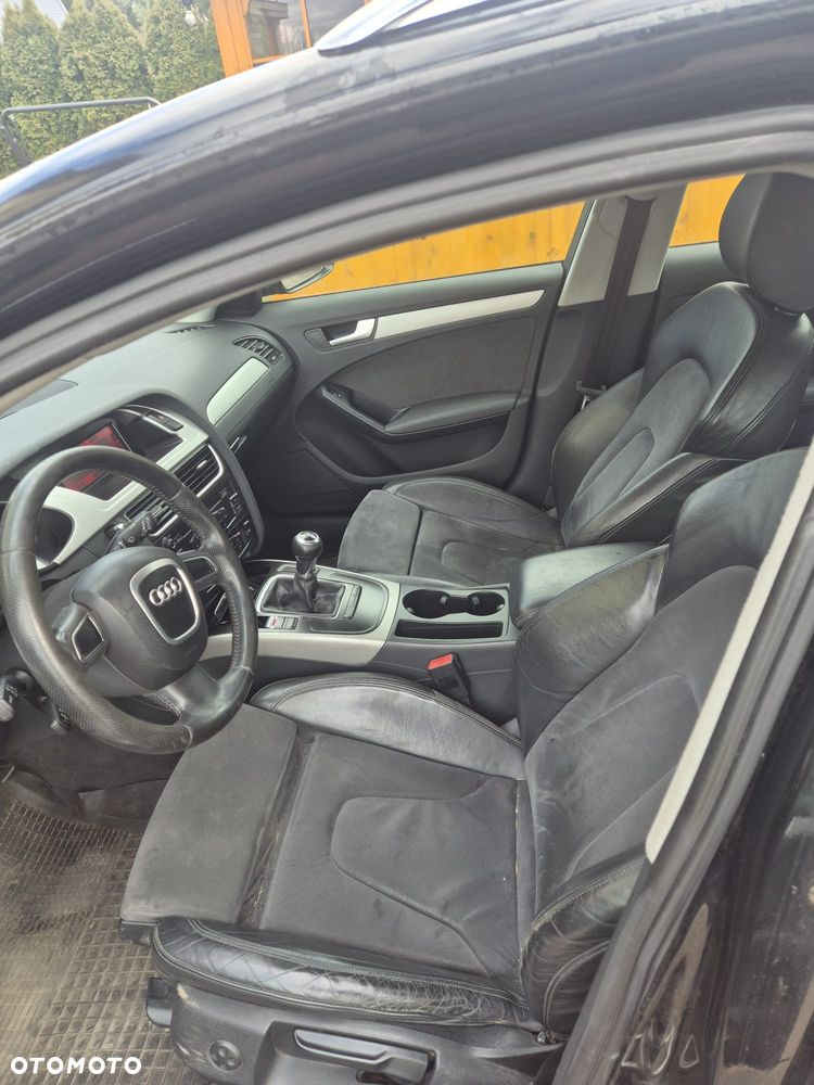 Audi A4 Avant 2.0 TDI - 6