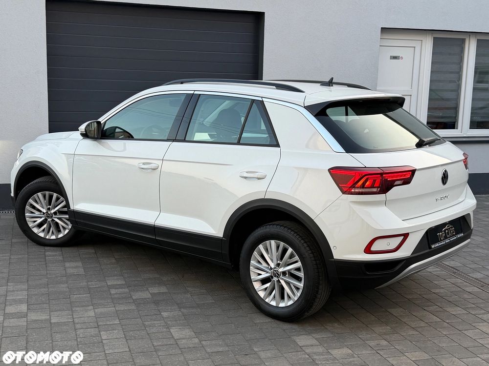 Volkswagen T-Roc - 21
