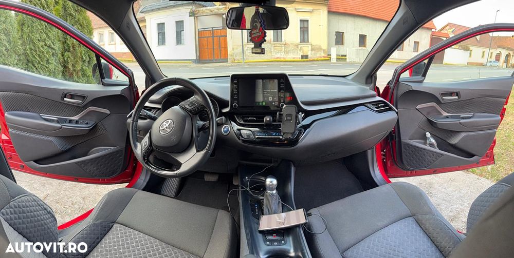 Toyota C-HR Business-Edition - 6