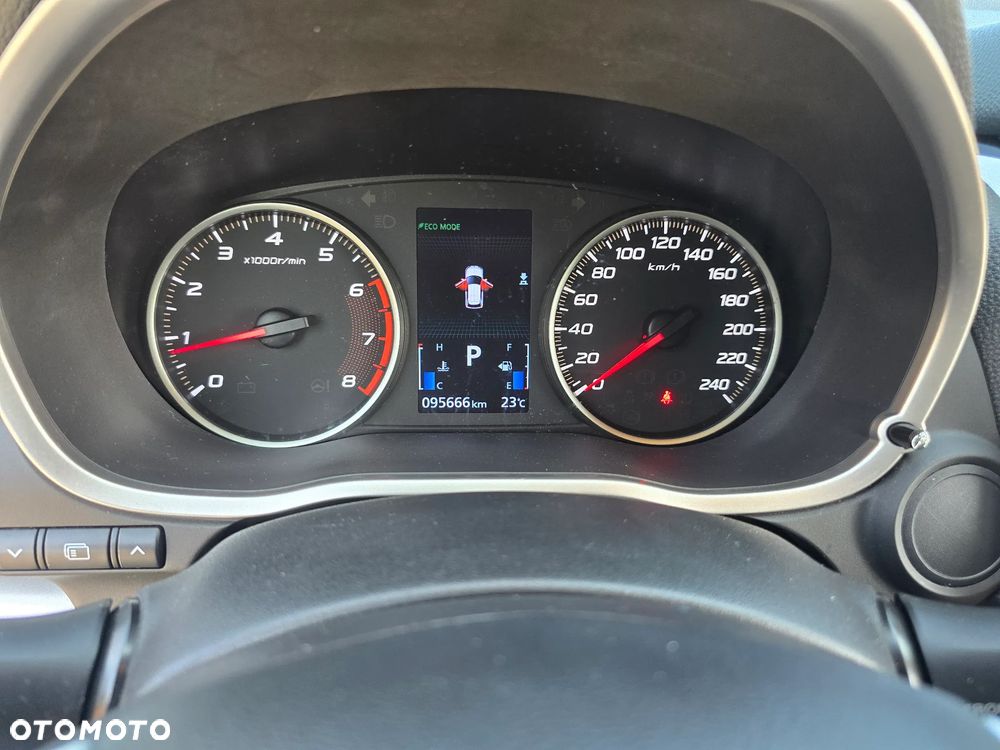 Mitsubishi Eclipse Cross - 25