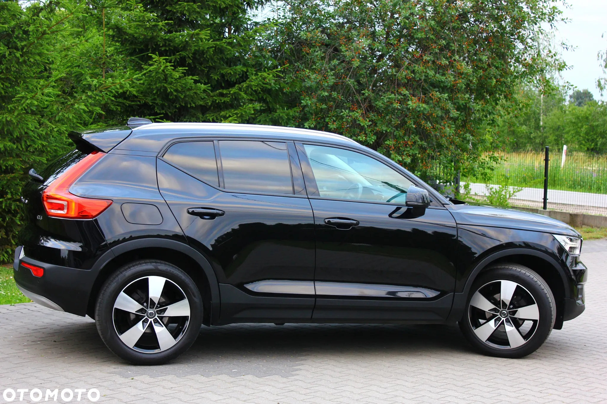 Volvo XC 40 D3 Geartronic Momentum Pro - 12
