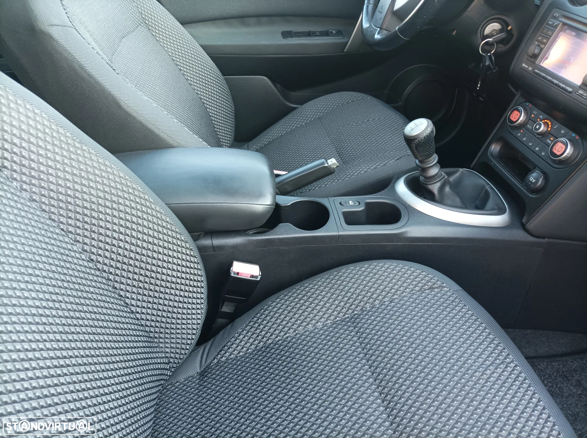 Nissan Qashqai 1.5 dCi Tekna Premium 17 129g - 32