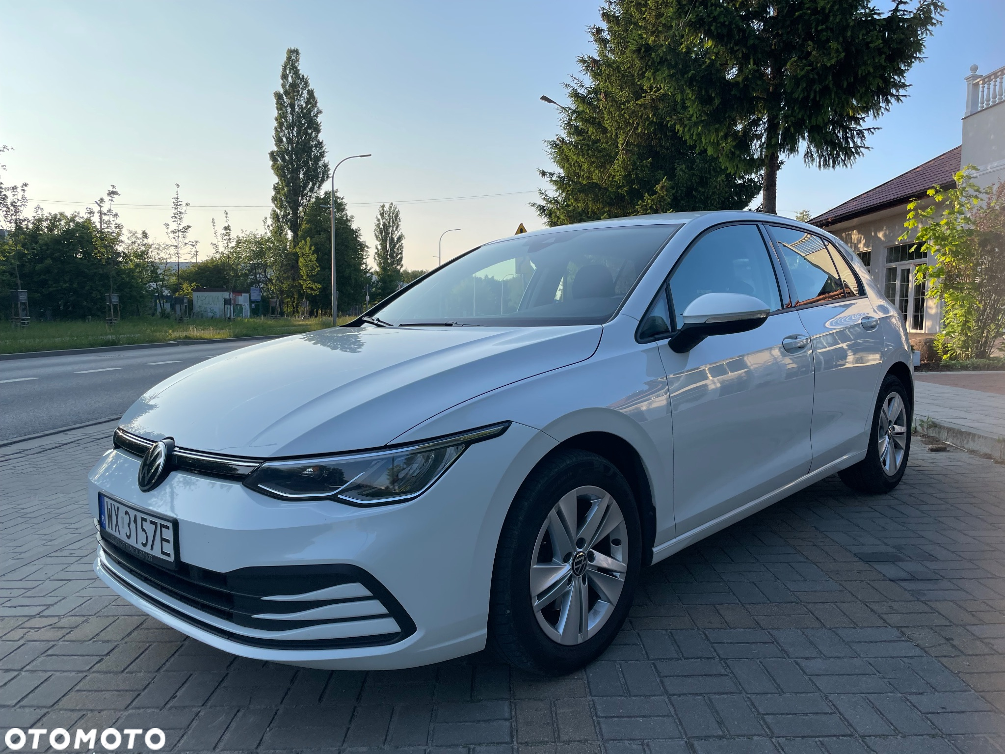 Volkswagen Golf VIII 1.0 TSI Life - 4