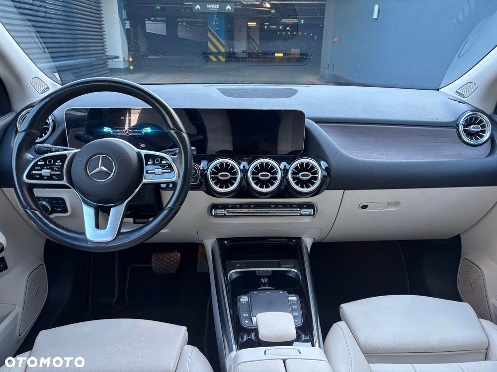 Mercedes-Benz GLA 250 8G-DCT Style - 20