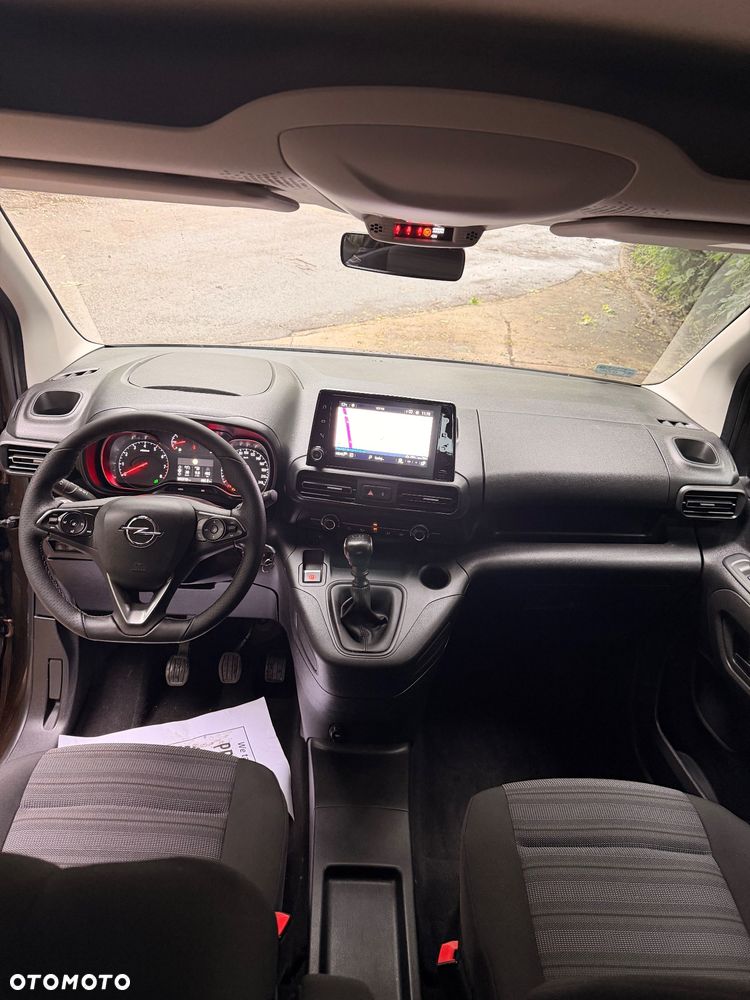 Opel Combo 1.2 Turbo Edition Plus S&S - 8