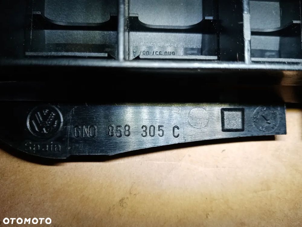 Panel nawiewu klimatyzacji klimy Seat Arosa 6N0858305C - 4
