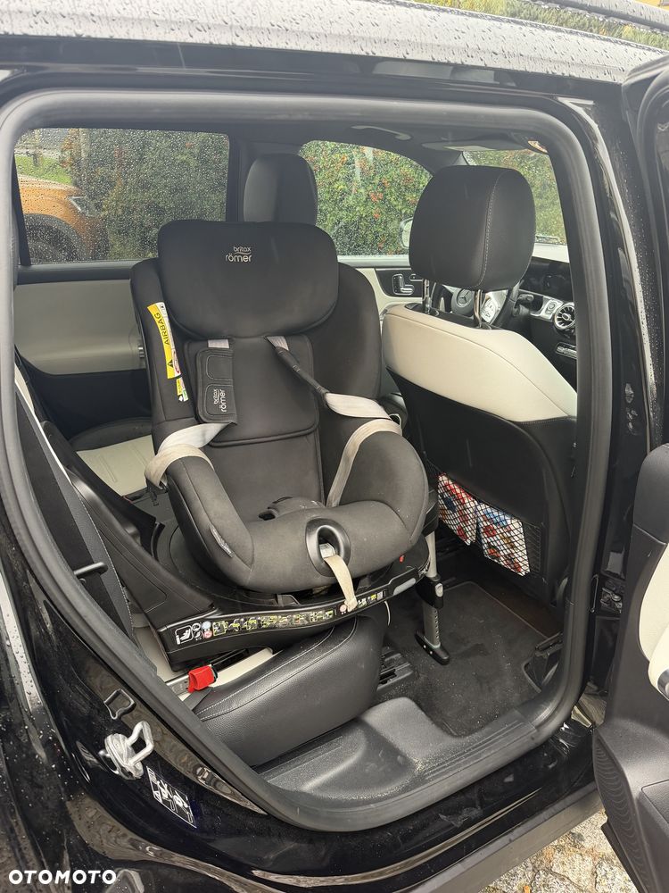 Mercedes-Benz GLB - 6