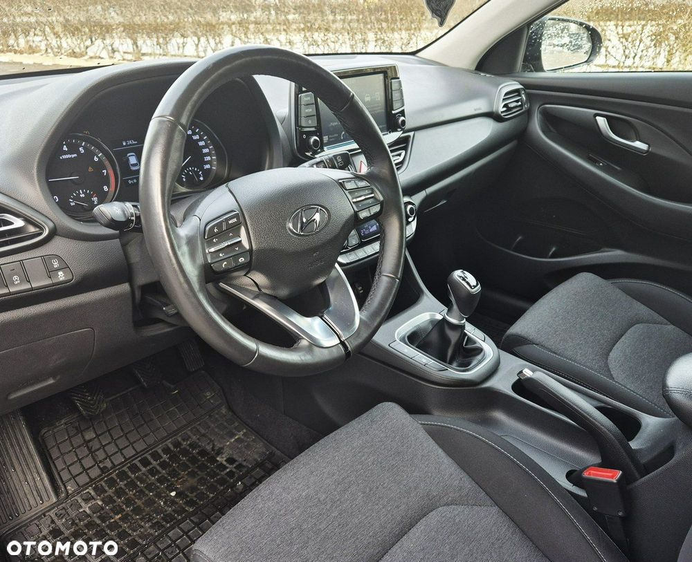 Hyundai i30 1.0 T-GDI Smart - 10