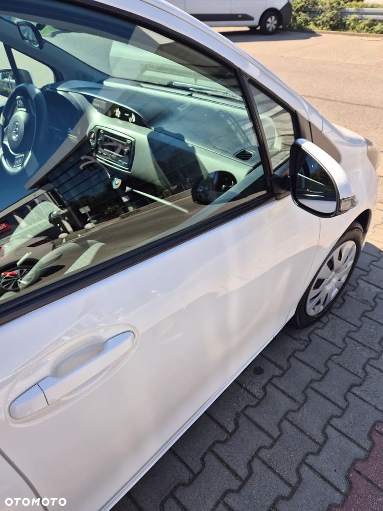 Toyota Yaris 1.5 Premium - 16