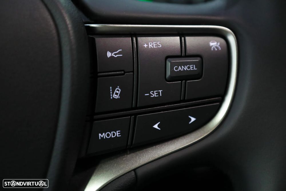 Lexus UX 250h F Sport - 25