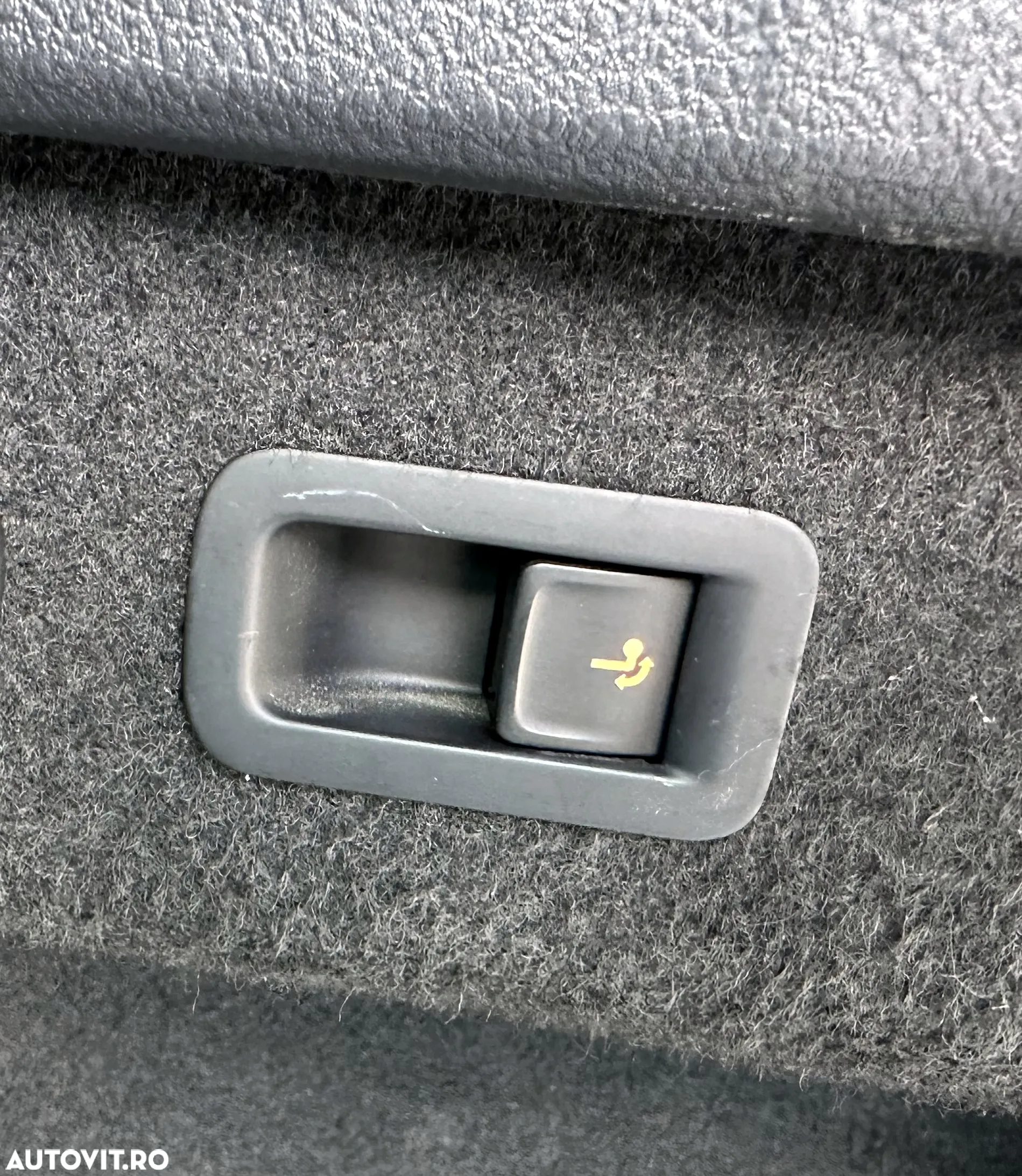 Volkswagen Passat - 28