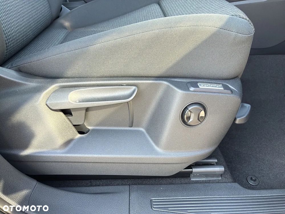 Volkswagen Caddy Maxi 2.0 TDI DSG - 33