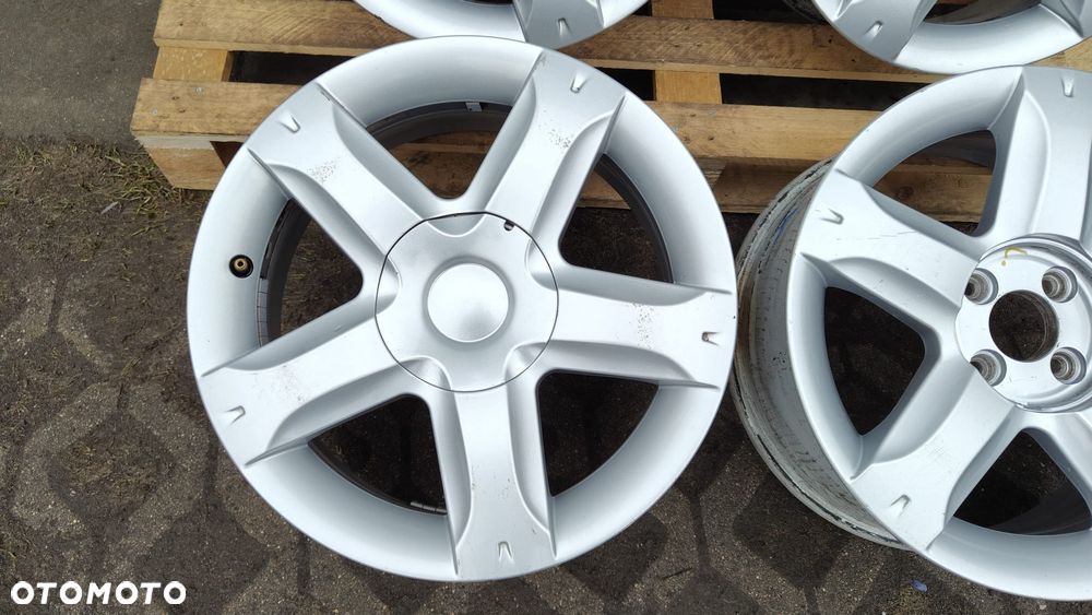 Felgi DACIA Renault 16 4x100 ET-36 403005685R - 4