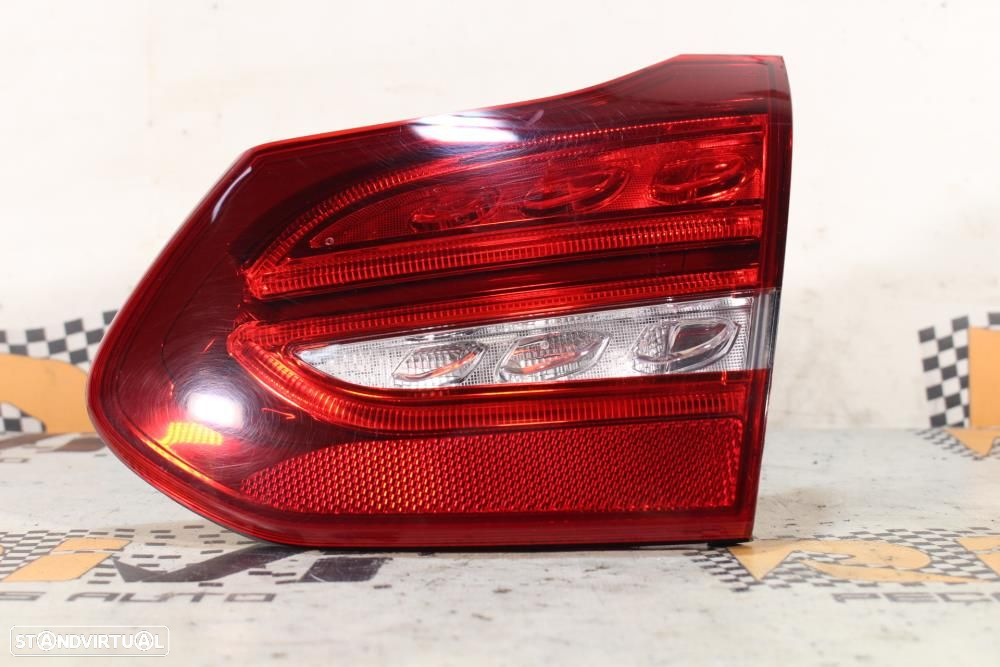 Farolim Direito Mercedes-Benz C-Class T-Model (S205)  A2059061603 / 62 - 2