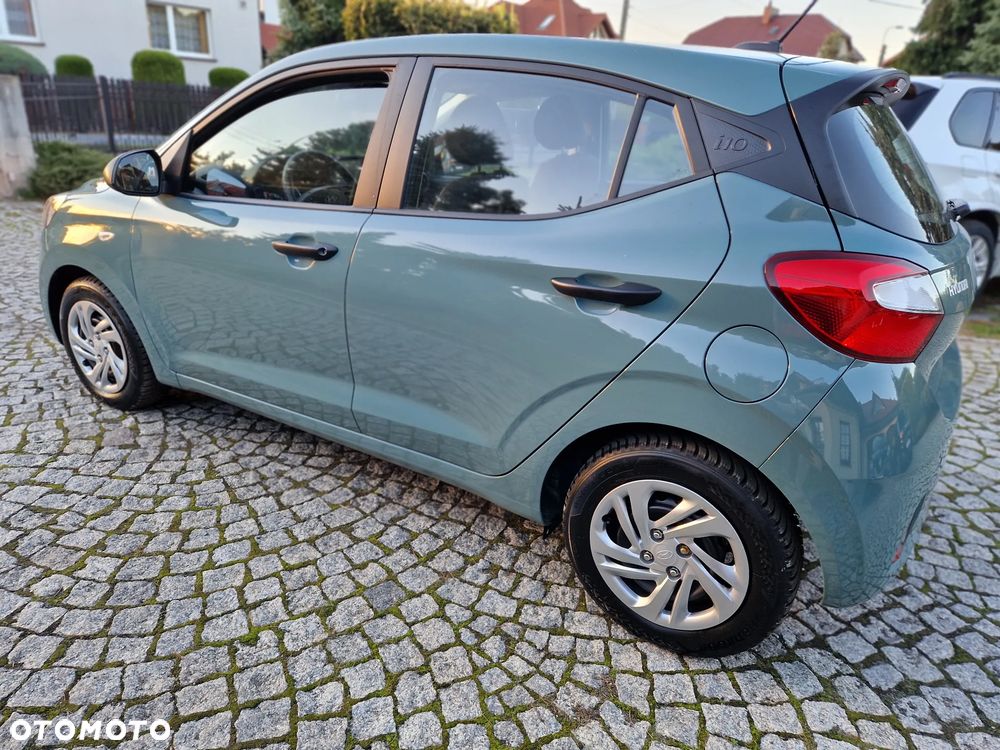 Hyundai i10 - 25