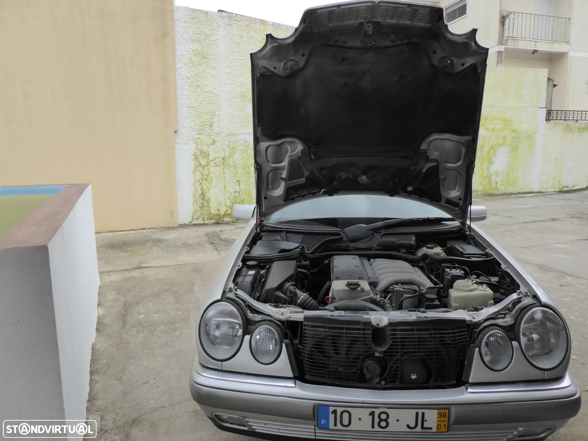 Mercedes-Benz E 300 - 14