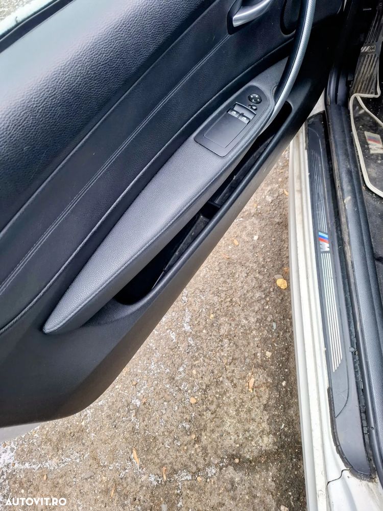 BMW Seria 1 123d Coupe - 14