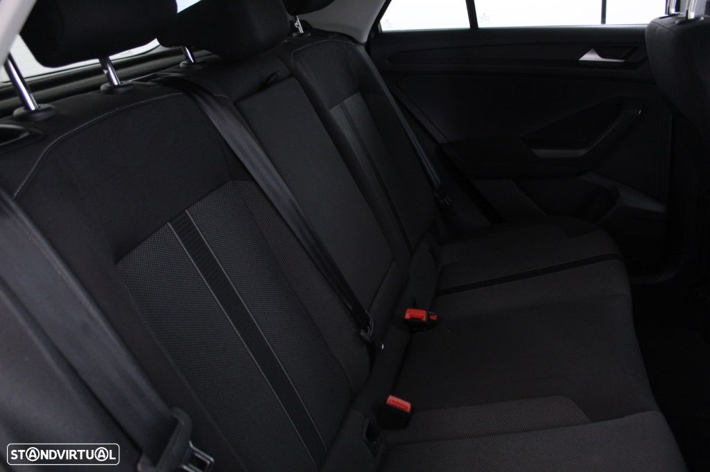 VW T-Roc 1.0 TSI Life - 15