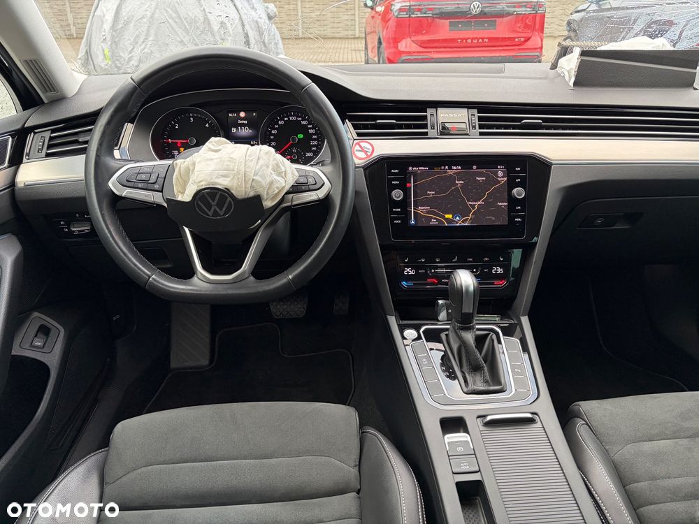 Volkswagen Passat 2.0 TDI EVO Elegance DSG - 11