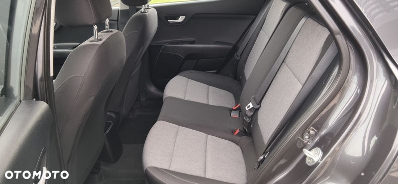 Kia Stonic 1.2 Edition 7 - 9