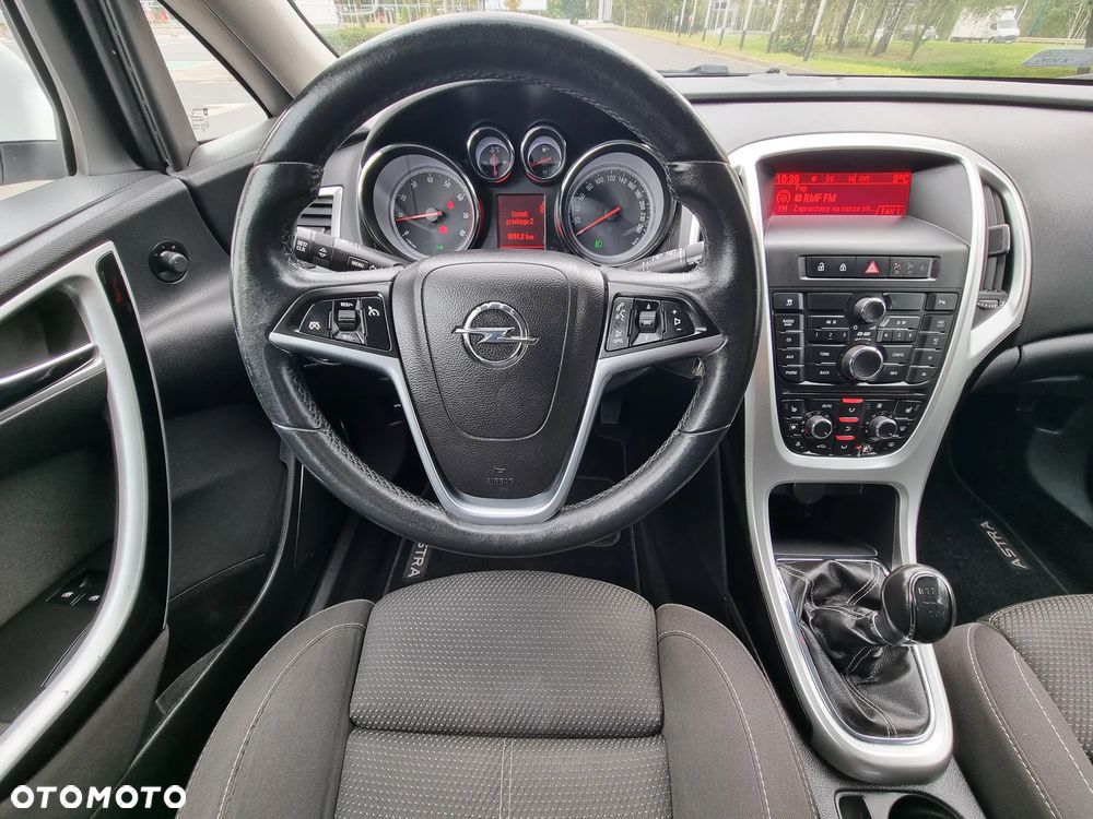 Opel Astra 1.4 Turbo Sport - 11