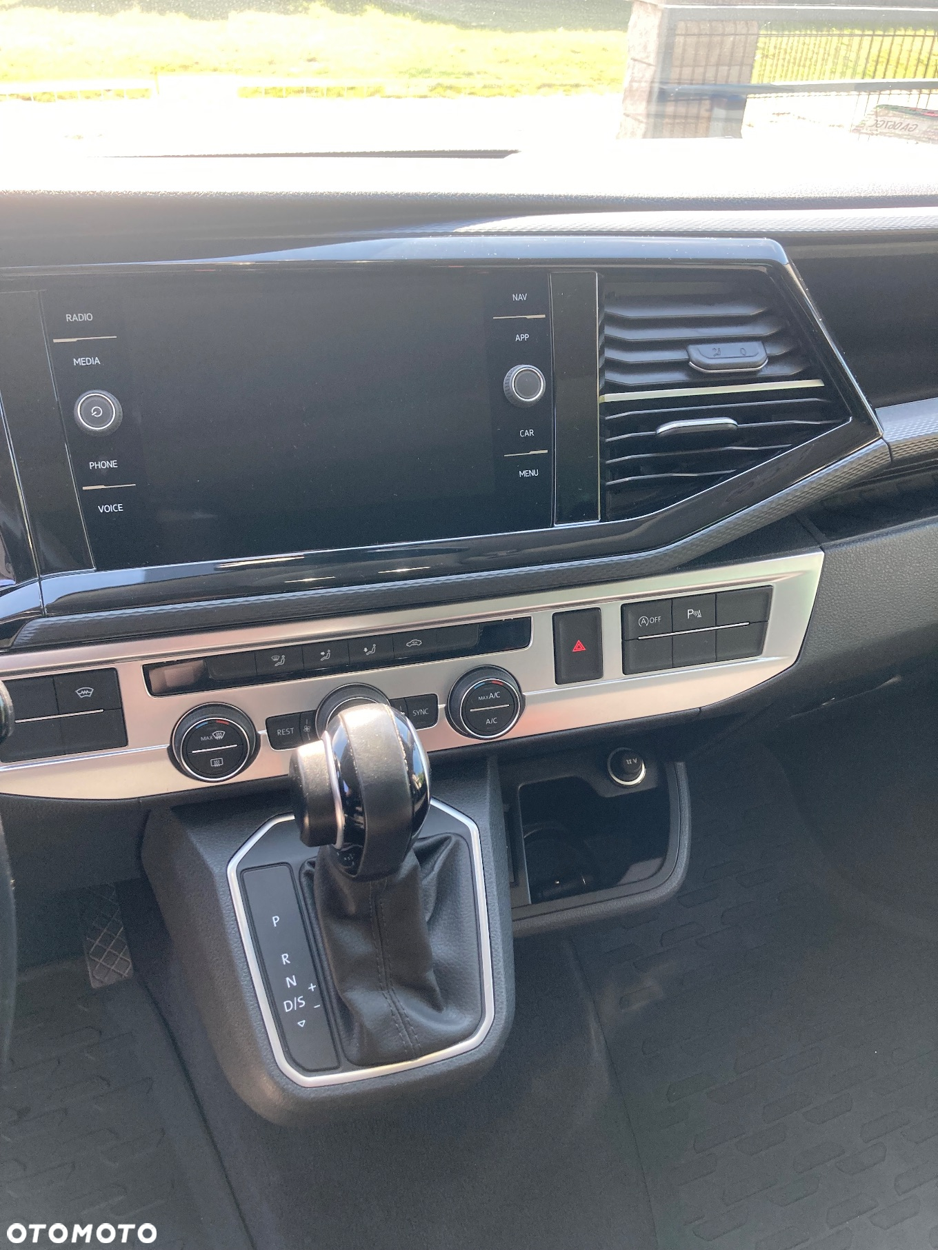 Volkswagen Multivan 2.0 TDI L1 Trendline DSG - 9