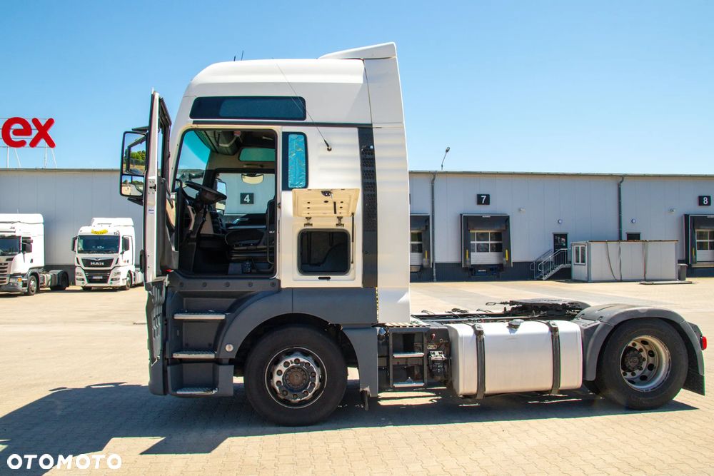 MAN TGX - 8