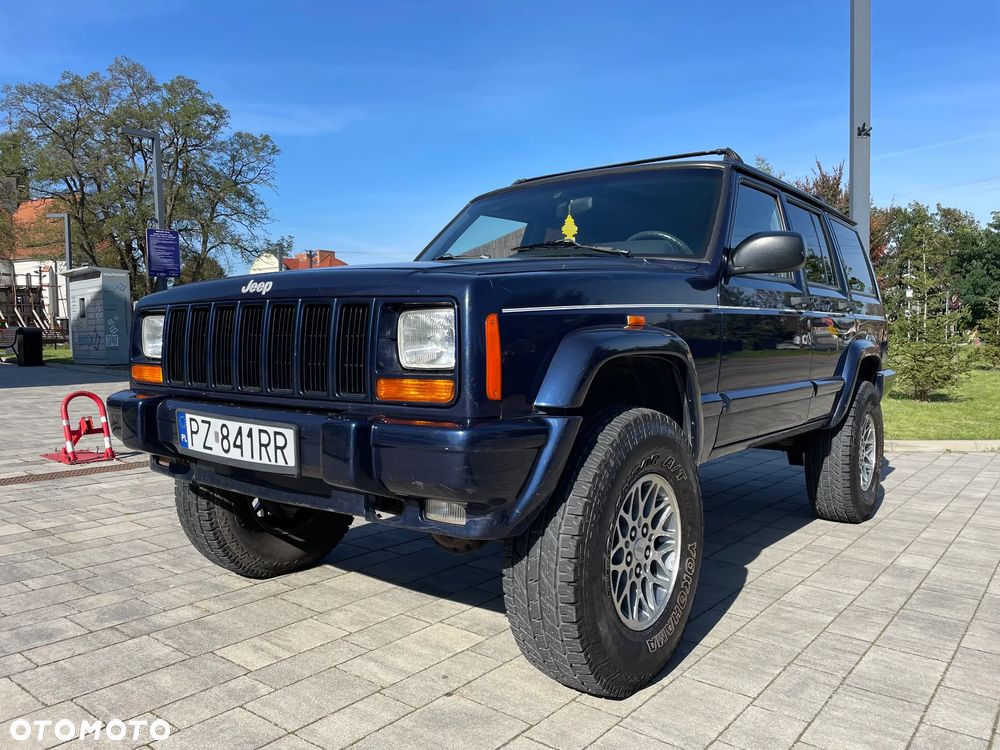 Jeep Cherokee 4.0 Limited - 8