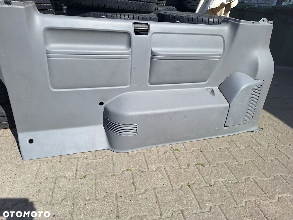 BOCZEK TAPICERKA LEWY PRAWY TYŁ VW TRANSPORTER T5 CARAVELLE LONG - 3
