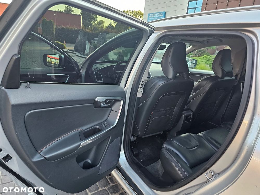 Volvo XC 60 D3 Inscription - 34