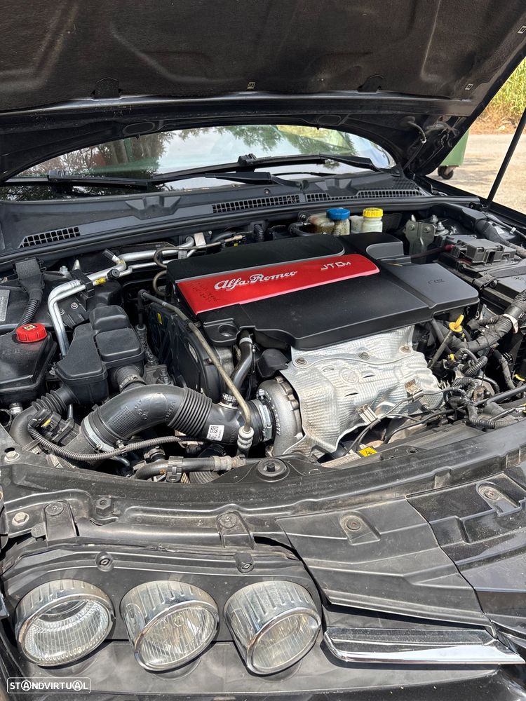 Alfa Romeo 159 2.0 JTDm Distinctive - 19