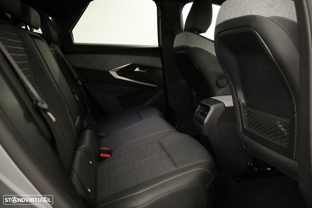 Peugeot 3008 1.2 Hybrid GT e-DCS6 - 19