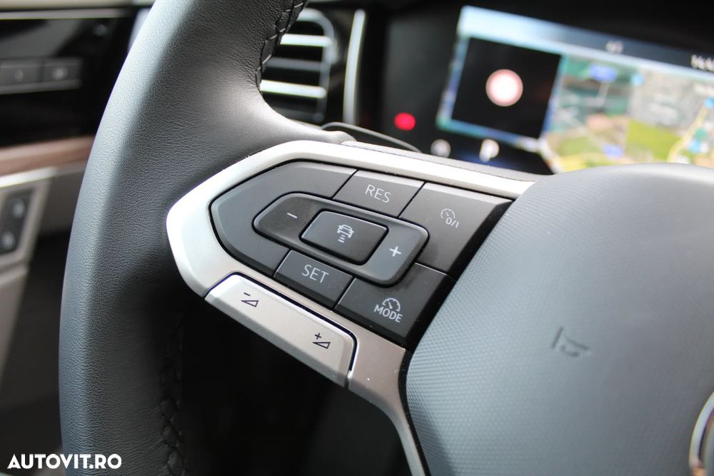 Volkswagen Touareg 3.0 V6 TDI SCR 4Motion Automatik Elegance - 28