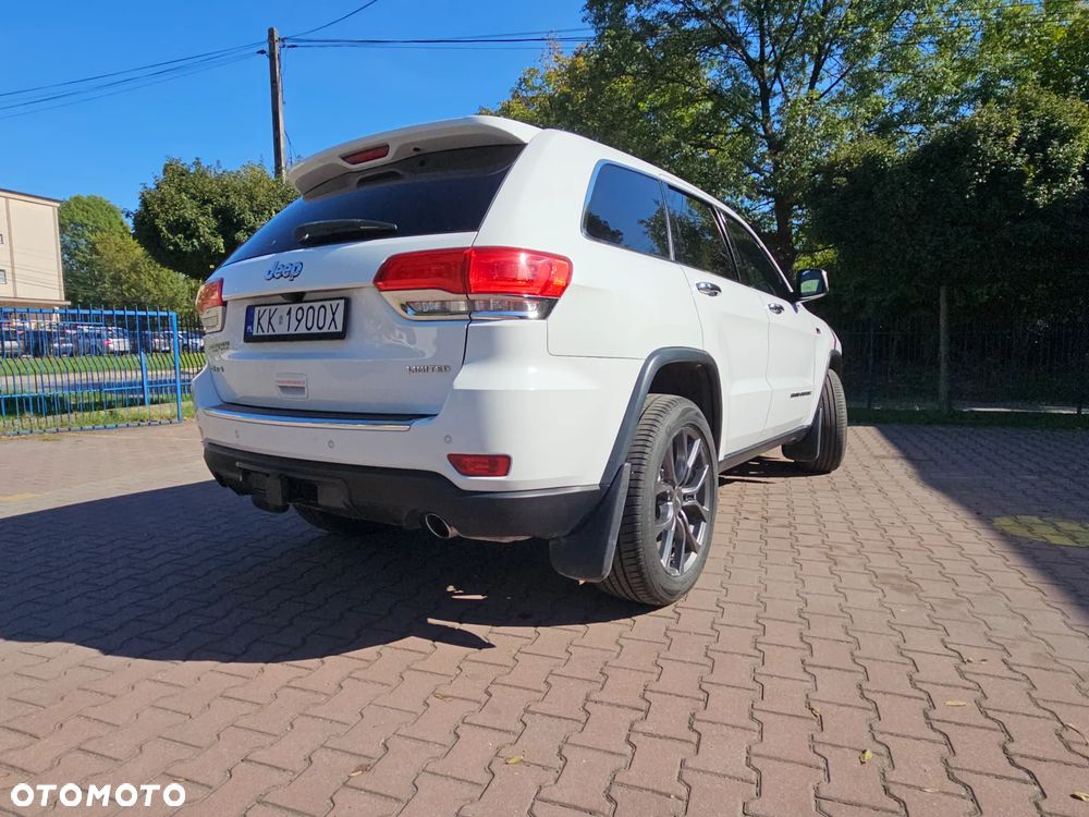 Jeep Grand Cherokee - 8