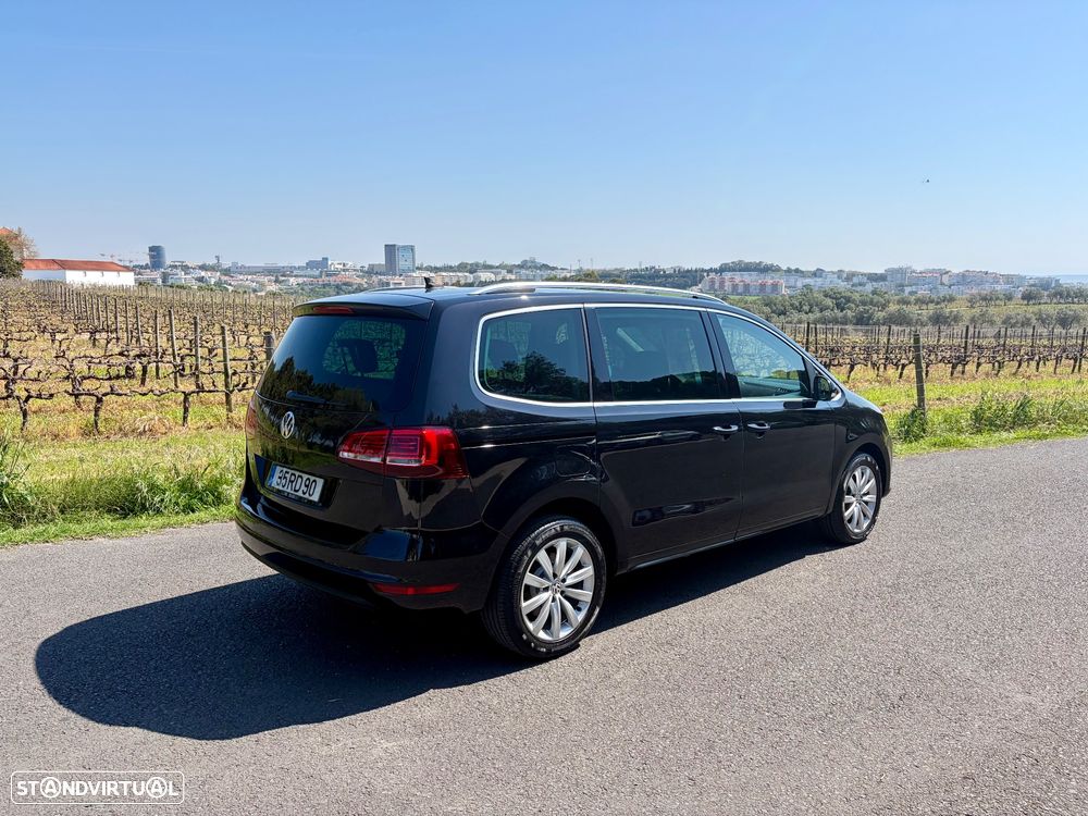 VW Sharan 2.0 TDI Blue Highline DSG - 2