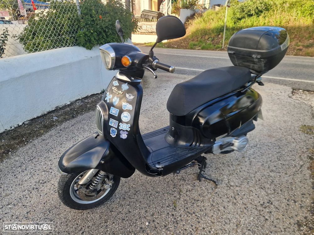Daelim S 125 - 3