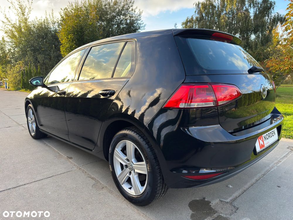 Volkswagen Golf 1.2 TSI BMT Start - 12