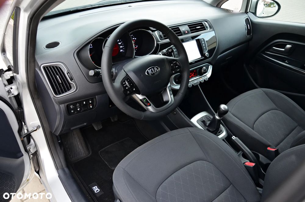 Kia Rio 1.2 Dream-Team Edition - 29